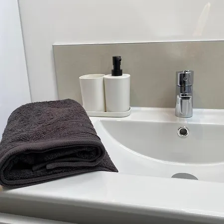 2 Confort 4-5 Personnes アパート Chapelle-lez-Herlaimont