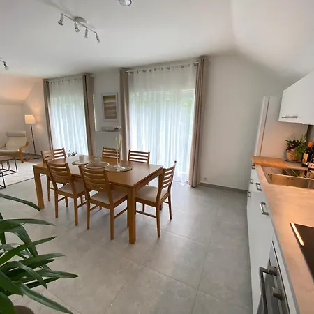 2 Confort 4-5 Personnes Apartment Chapelle-lez-Herlaimont