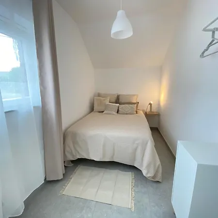 2 Confort 4-5 Personnes * Chapelle-lez-Herlaimont