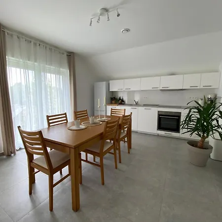 2 Confort 4-5 Personnes Apartment Chapelle-lez-Herlaimont